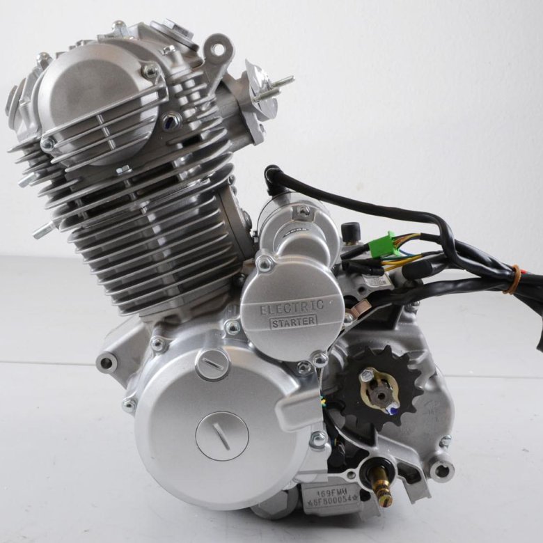 Сцепление вертикальных двигателей