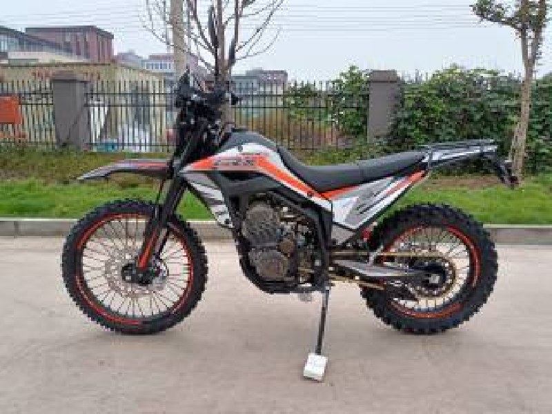 Regulmoto CR-X
