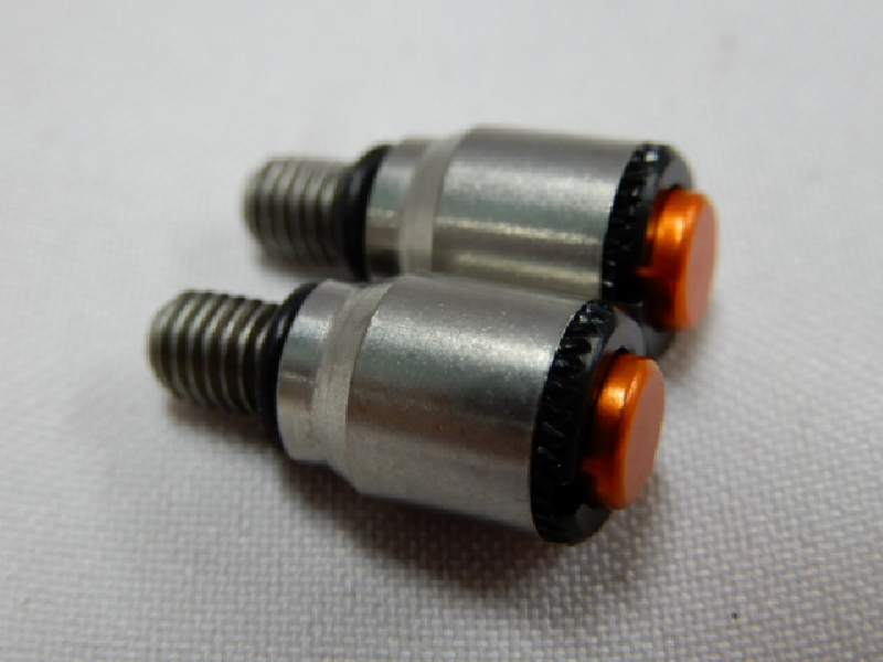 Клапана для спуска воздуха OTOM (d=5 мм)