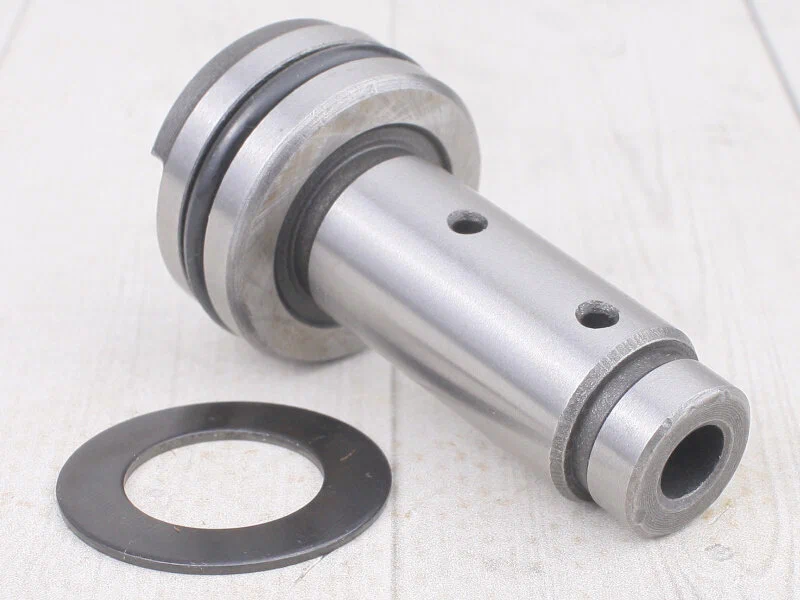 Вал нижнего распредвала