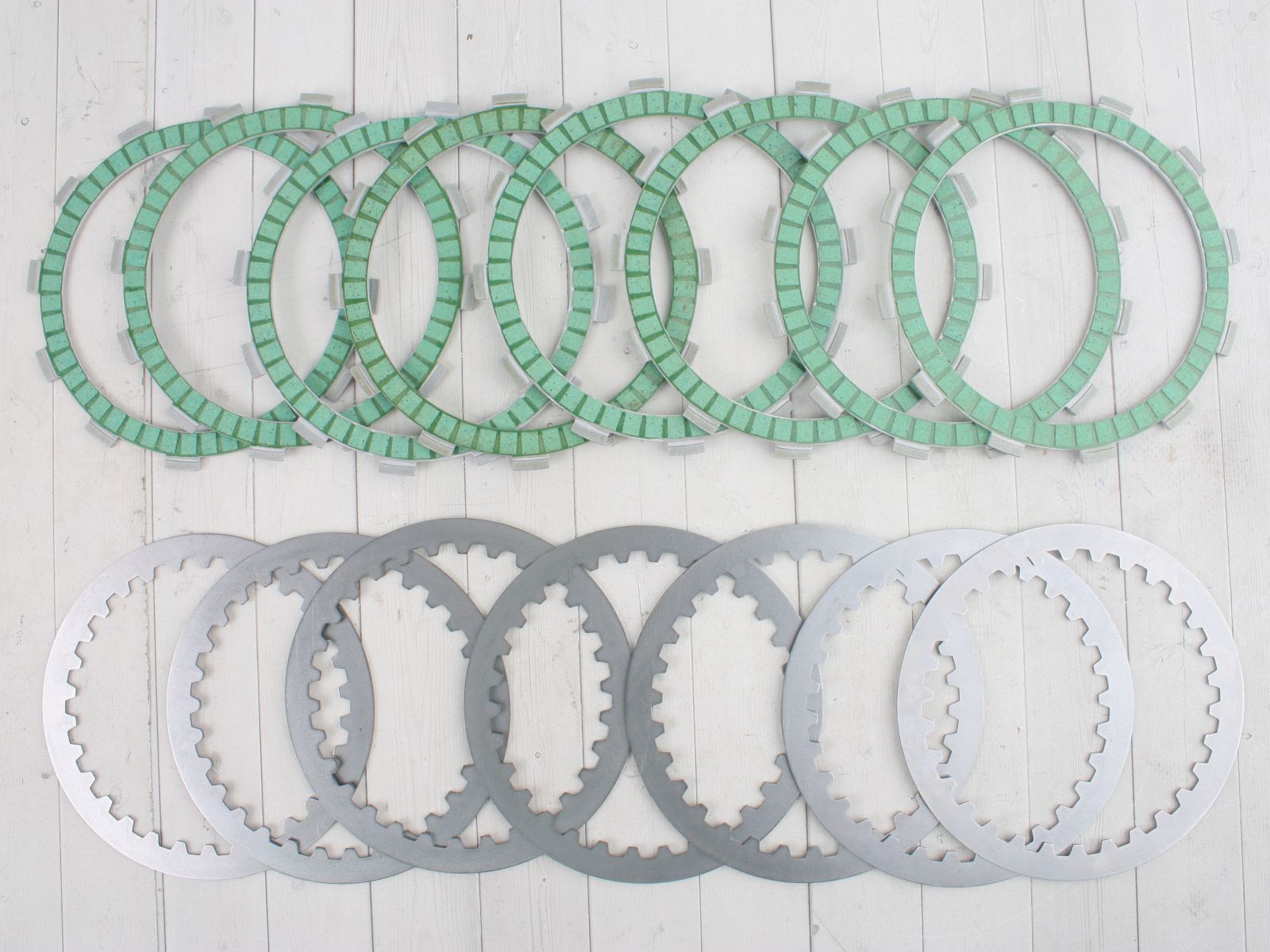 Диски сцепления 8 шт (феродо) + 7 шт (металл) (450 сс (194MQ)) OTOM есть ржавчина