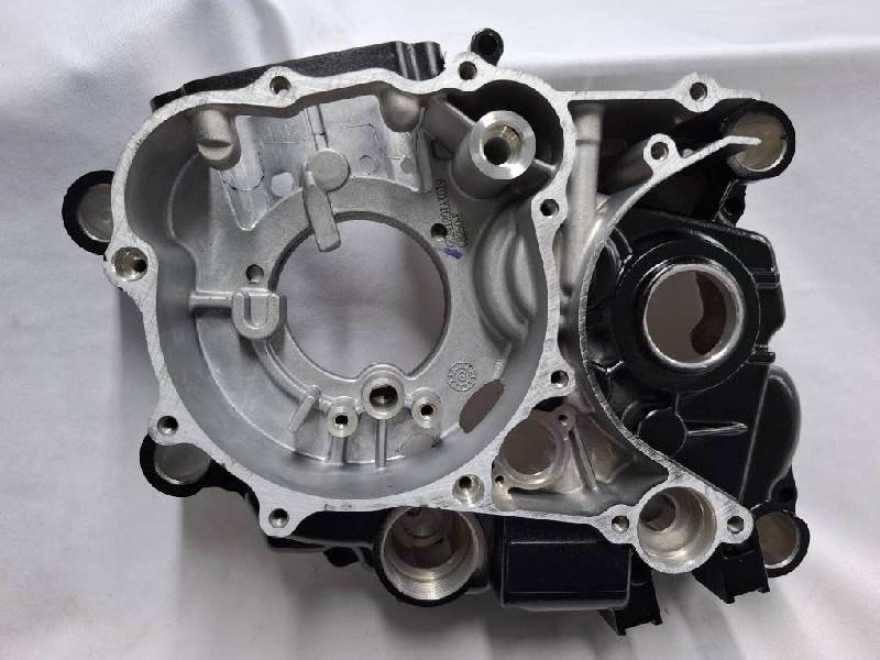 Картер левый 172FMM черный BSE