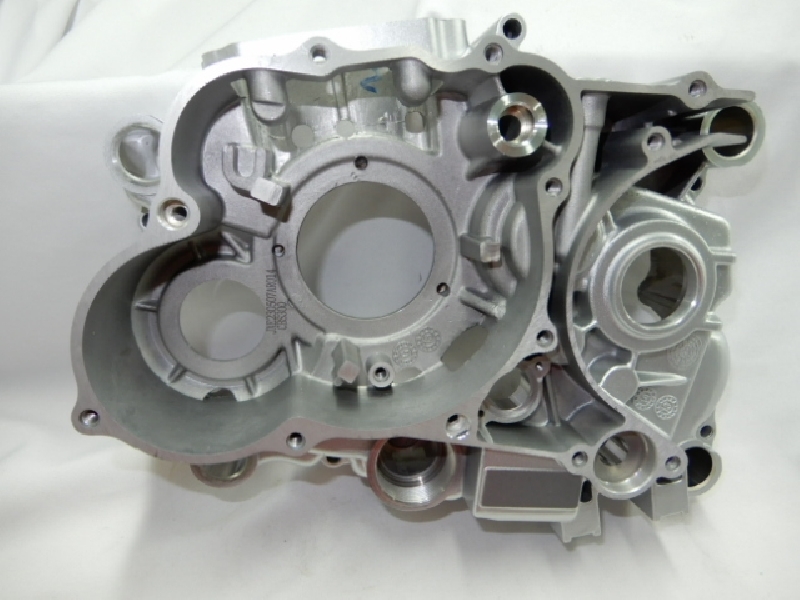 Картер левый 174MN (Regul CBS300)