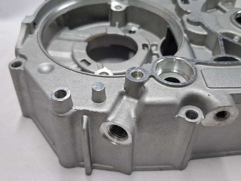 Картер левый YX125 (электростартер)