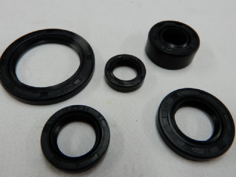 Сальники двигателя YX 155-160 (5 шт.)