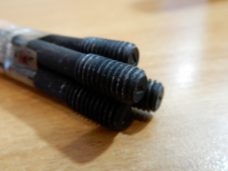 Шпильки  132 мм