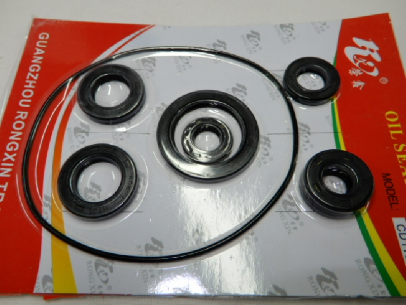 Сальники мопед Альфа ,питбайк (50-72-110-125 cc) 7 шт