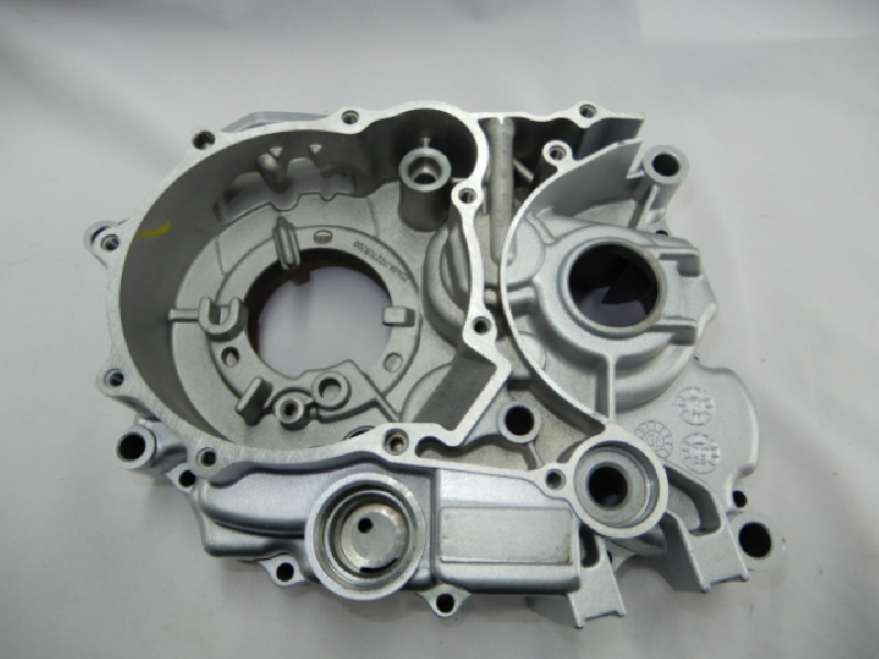 Картер левый CB 250 ( под подшипник коленвала d=68 мм)