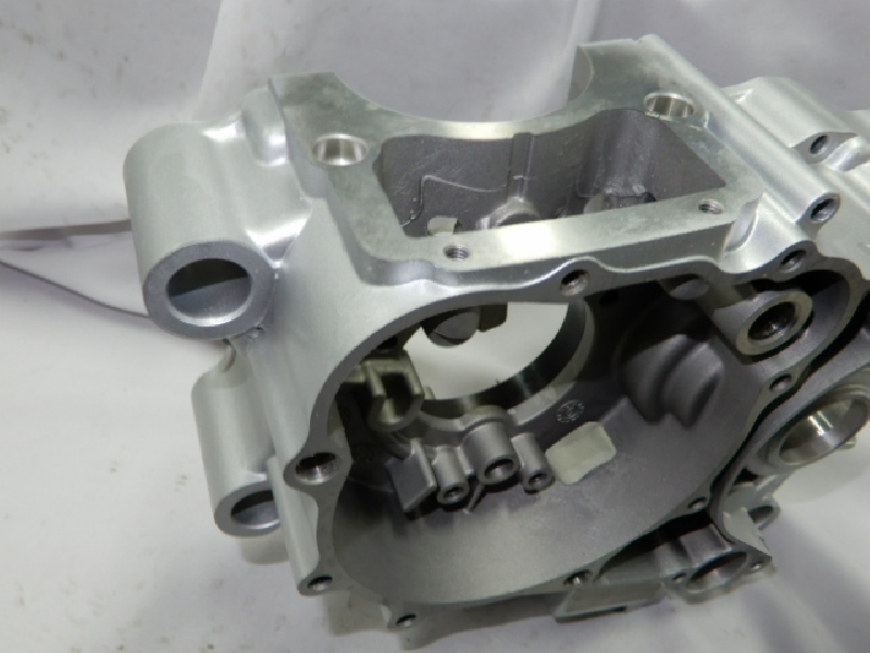 Картер левый 170ММ (водянка 4 клапана)