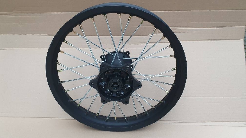 Колесо Motoland XT250HS, WRX250KT, TT250, ATAKI S003, Regulmoto ZR (R=18) заднее