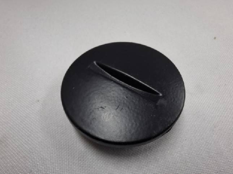 Болт пробка для крышки генератора 139 -152- (Альфа)-165-166-170 -172 черная d=30 мм с прокладкой