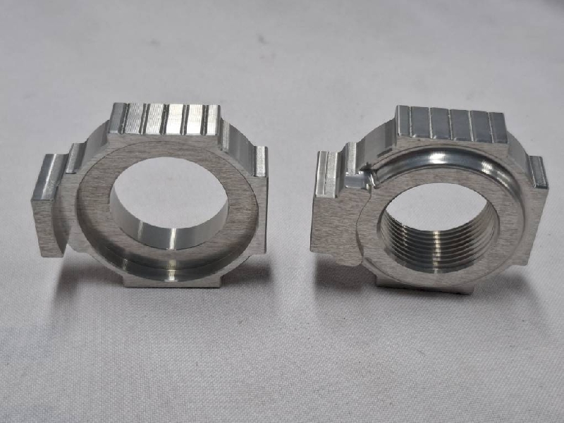 Натяжители цепи NIBBI N300, N300-S (левый и правый)