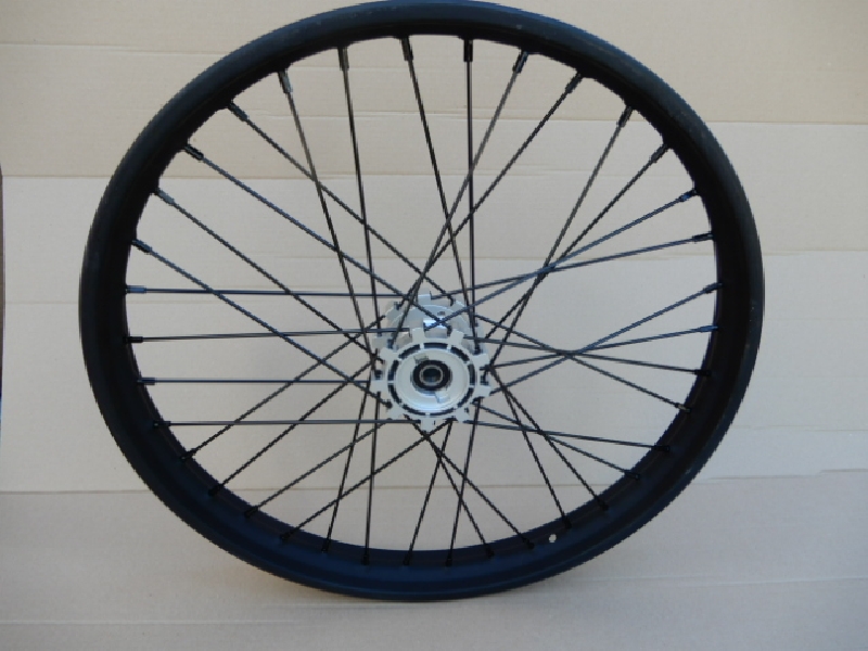 Колесо Motoland XR 250 LITE (ось d=15 мм) (переднее R=21)