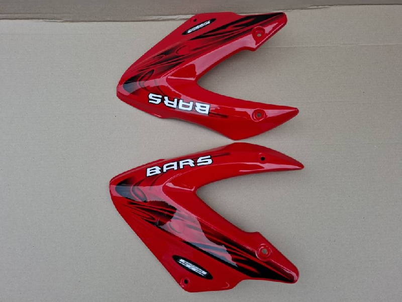 Пластик на бак Motoland XR 250 Enduro левый + правый (красный) 2018