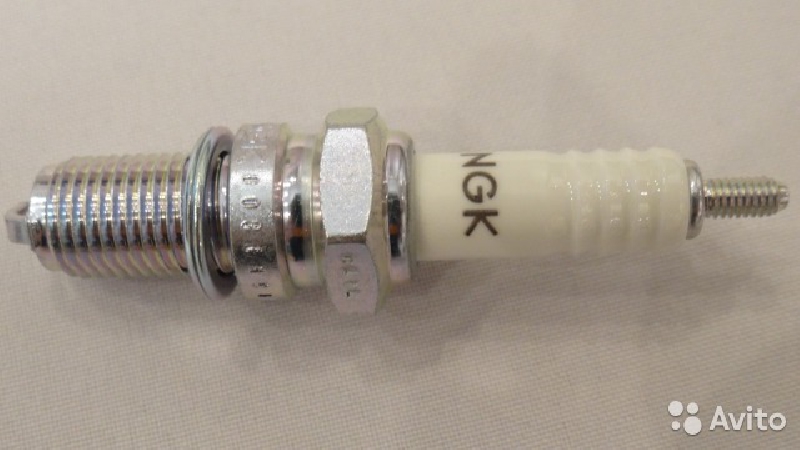 Свеча D8EA (161-163-164-165-166-169-167-170FMN-172 )