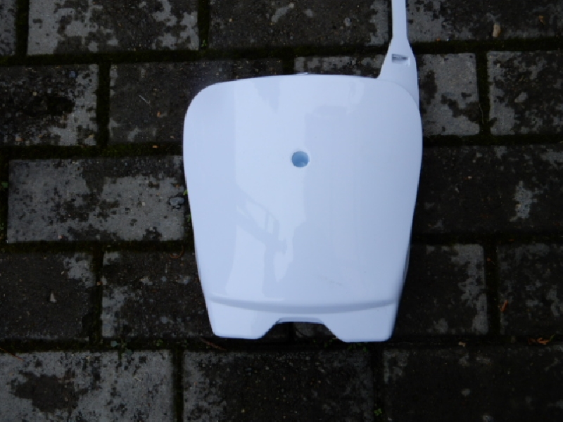 Щиток под номер белый