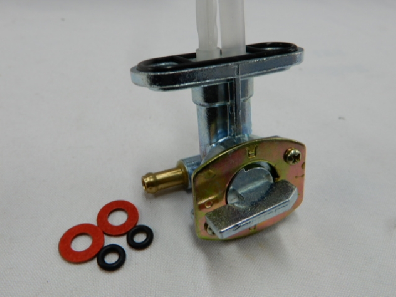 Кран Regulmoto Holeshot, Sport 003 (крепления 34 мм) H=50 мм (выход слева)