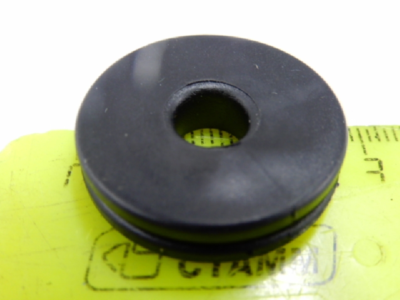 Резинка пластика Regulmoto (толщина 6 мм) D=26 мм