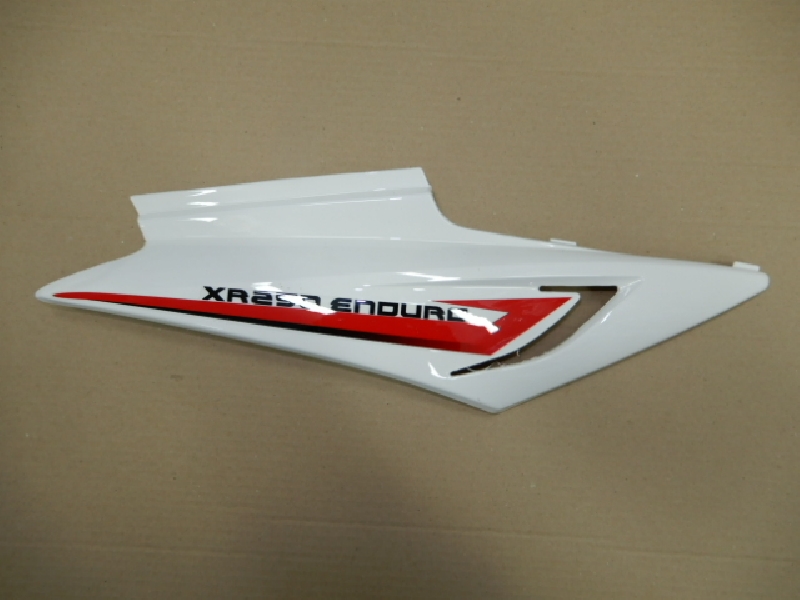 Пластик задний боковой Motoland XR Enduro (2020) правый (есть потертости)