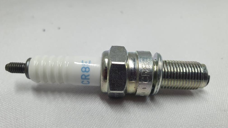Свеча CR8E (175 ( PR300 ))