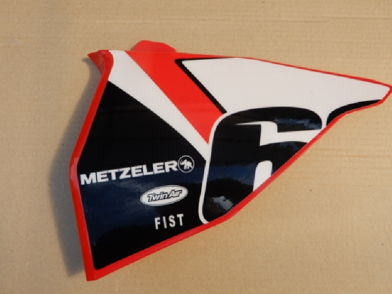 Крышка фильтр бокса Motoland EC250, Holeshot Red Edition, GASGAS EC/EC-F 2021-23