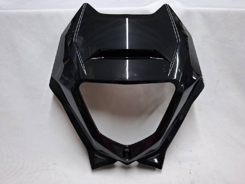 Обтекатель фары ONIX