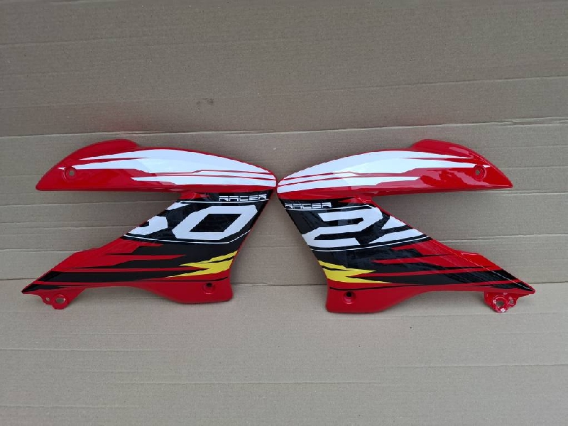 Пластик на бак Racer Panther 200-250-RC300-GY8X, Lite (красный) левый и правый