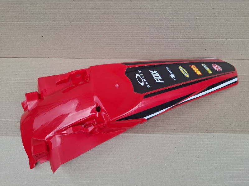 Заднее крыло Regulmoto CRZ 300 красное