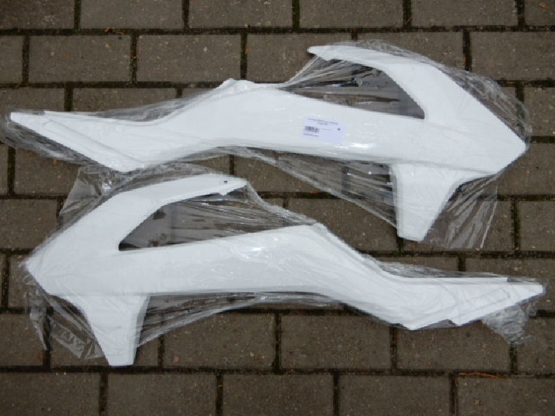 Пластик на бак Progasi Ibiza 300, Gaudi 300 левый + правый (арт.88-35-10)