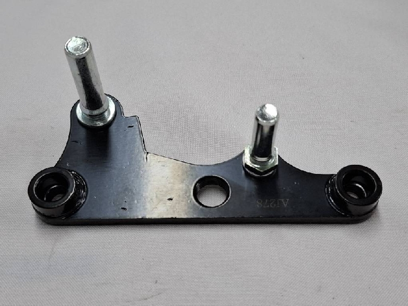 Кронштейн переднего суппорта Regulmoto Sport PRO