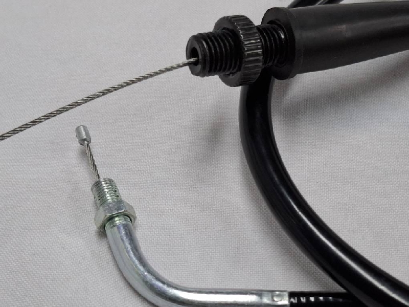 Трос газа NIBBI N300, CB300RL (101 см по рубашке) (выход 13 см) резьба к карбюратору !