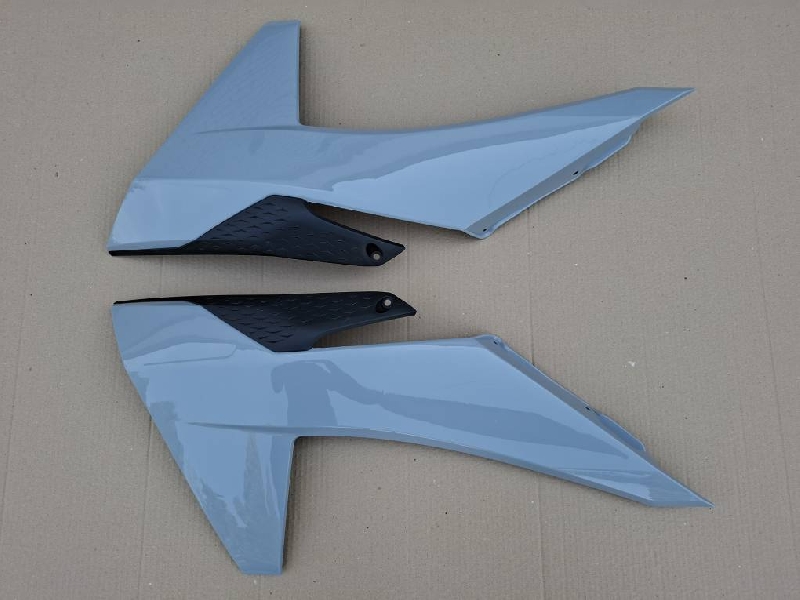 Пластик на бак NIBBI N300, N300-S левый и правый (арт.76-38-11)