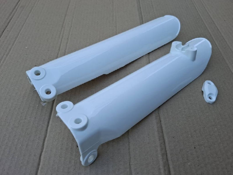 Защита перьев вилки Progasi Super Max (29 см) левая и правая (цвет белый)