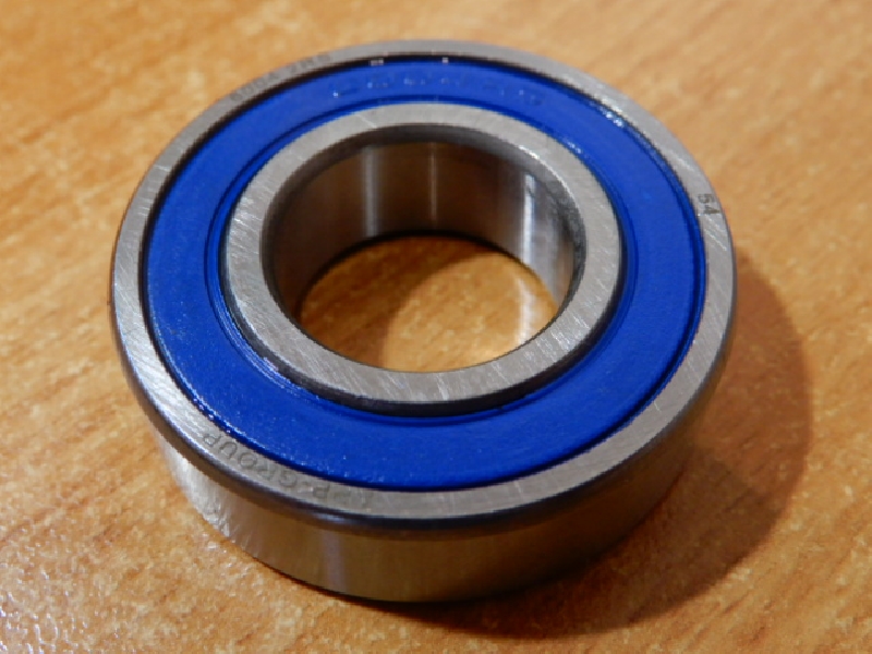 6004 (D=42 d=20 H=12) переднего колеса Avantis A6