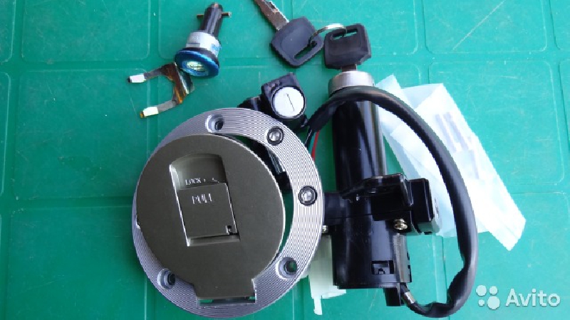 Замков комплект Racer Skyway 250