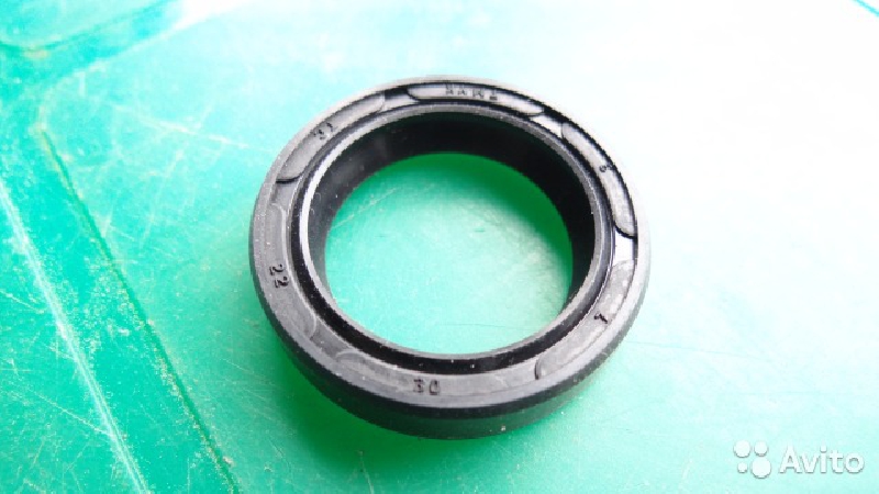 Сальник 30х22х7 маятник Motoland XR 250 кросс