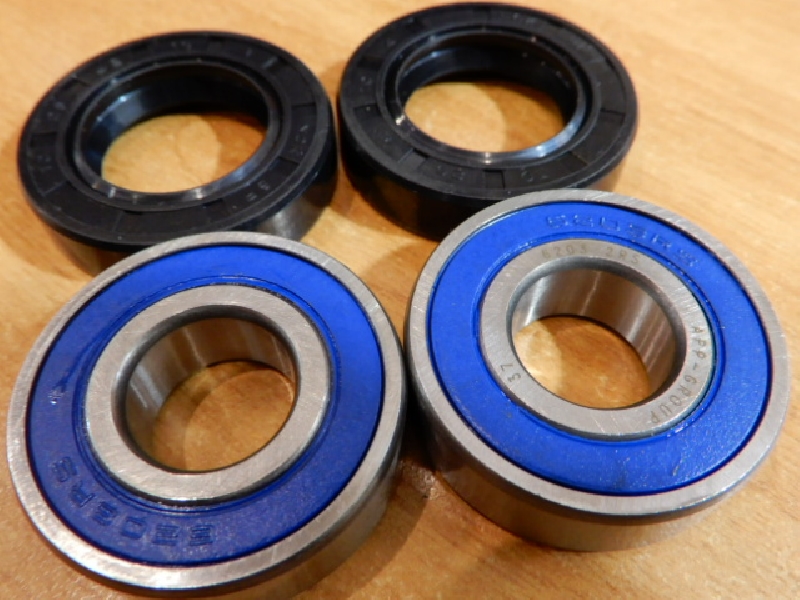 Подшипники и сальники для заднего колеса Motoland XR 250 6203 (D=40 d=17) (25-40-7) под ось 17 мм !!!