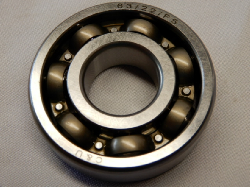 Подшипник 63/22/P5(D=56 d=22 H=15)