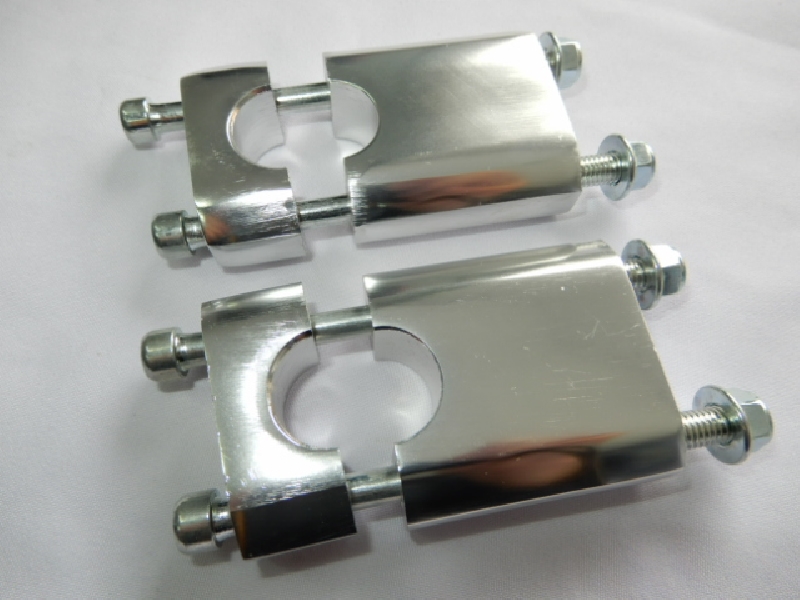 Крепление руля Kayo питбайк 125-160 (для руля D=22мм) (под крепления 34 мм)