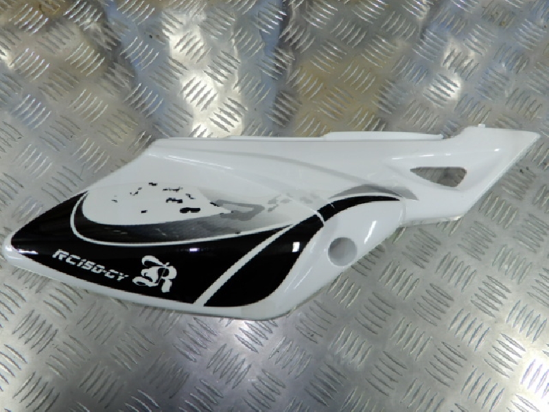 Пластик боковой Racer Enduro 150 (правый)