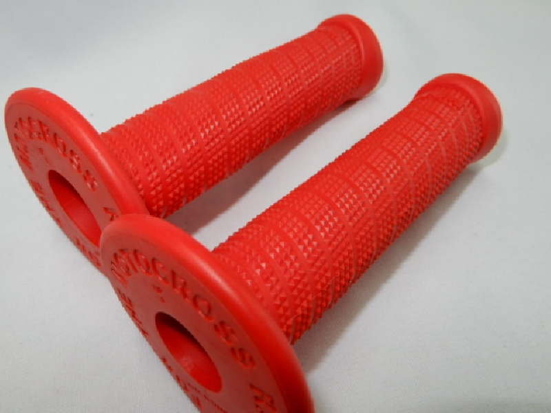 Грипсы красные мягкие OTOM