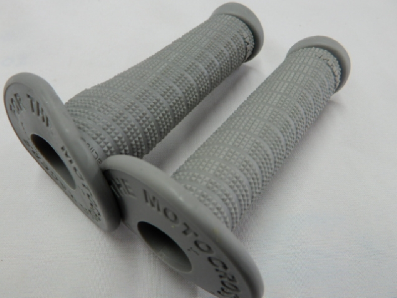 Грипсы серые мягкие OTOM