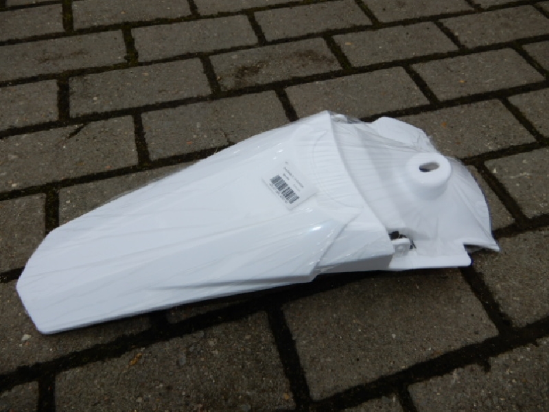 BSE J1/J2 заднее крыло