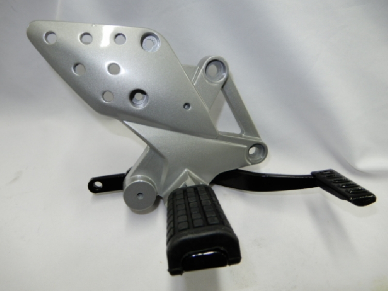 Подножка водителя правая RACER SKYWAY 200-250