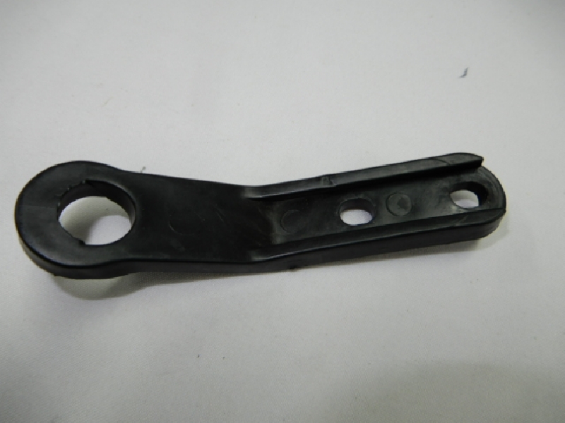 Кронштейн топливного бака WRX 250 NC (пластиковый) L=135 мм