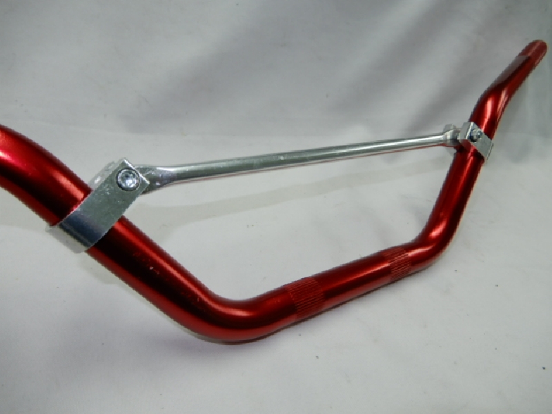 Руль (22) питбайк красный L= 720 мм