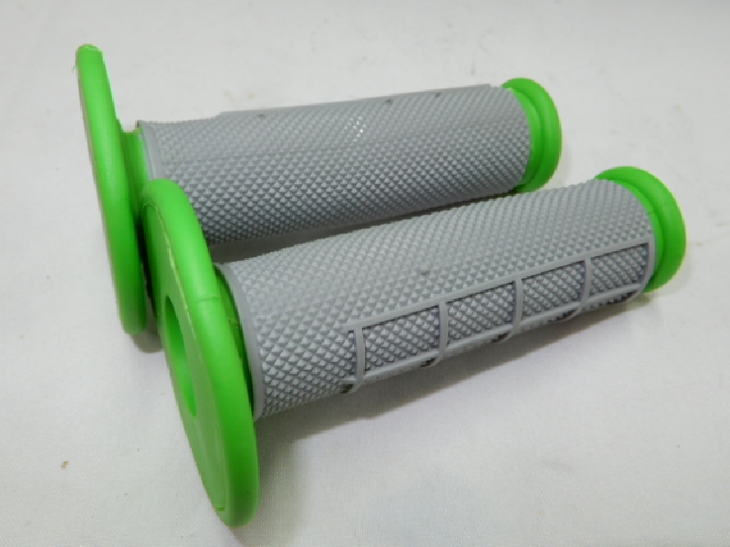 Грипсы серо-зеленые