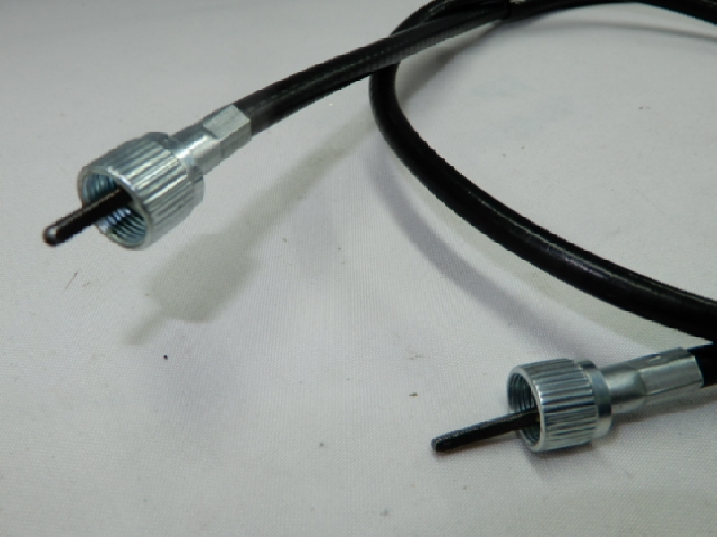 Трос спидометра квадрат + квадрат (гайка + гайка) L=110 см