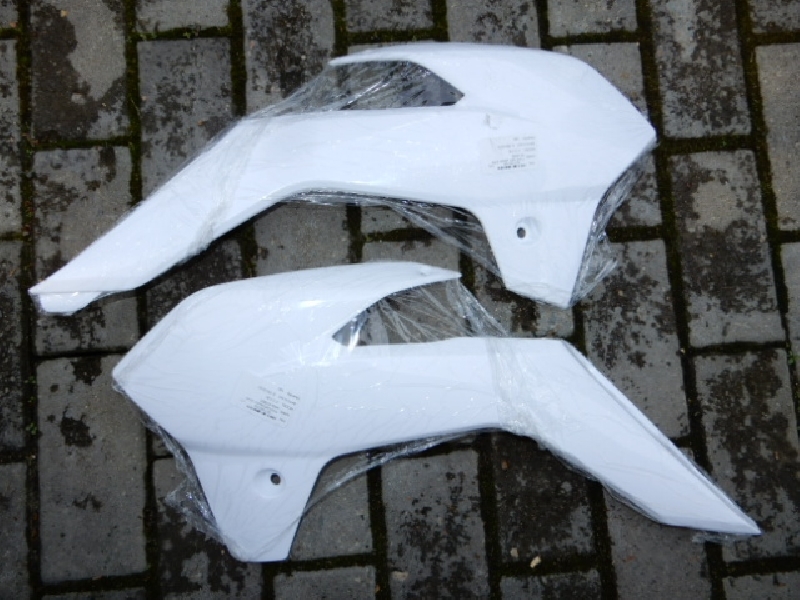 Пластик на бак ATAKI EC250