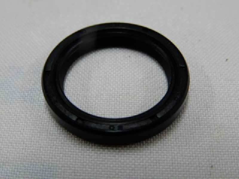 Сальник 25х35х7 переднего колеса Regulmoto ZR